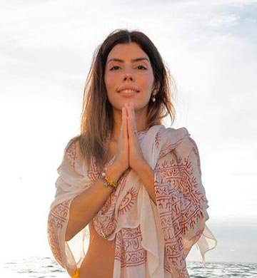 Karen is a true believer that finding that time during the day to reconnect with your mind and body, is key to stay healthy and happy in life.