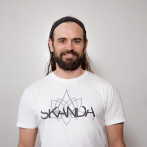 anand-ken-von-roenn anand-ken-von-roenn